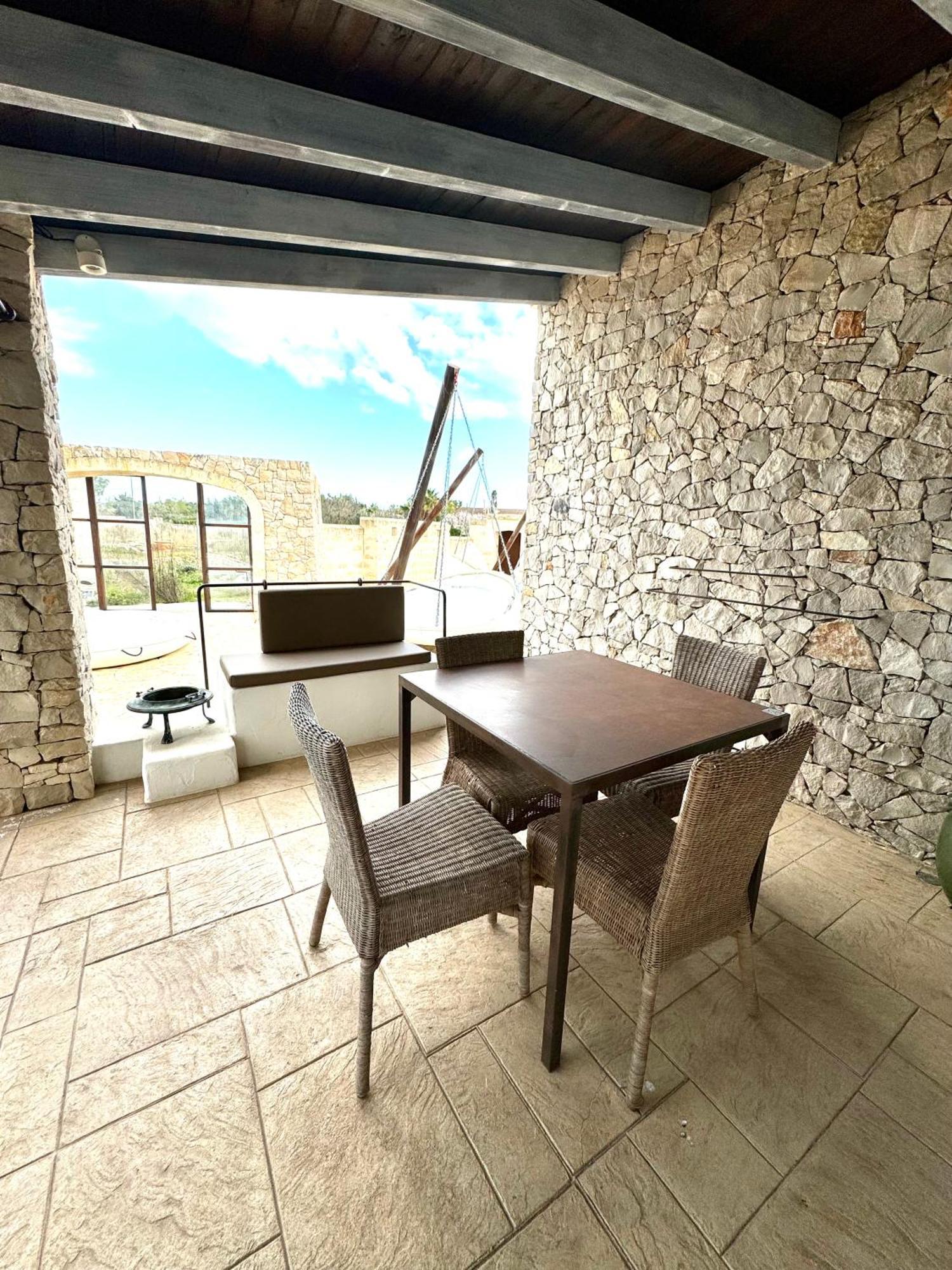 ホテル Ego Salento ガラティーナ エクステリア 写真